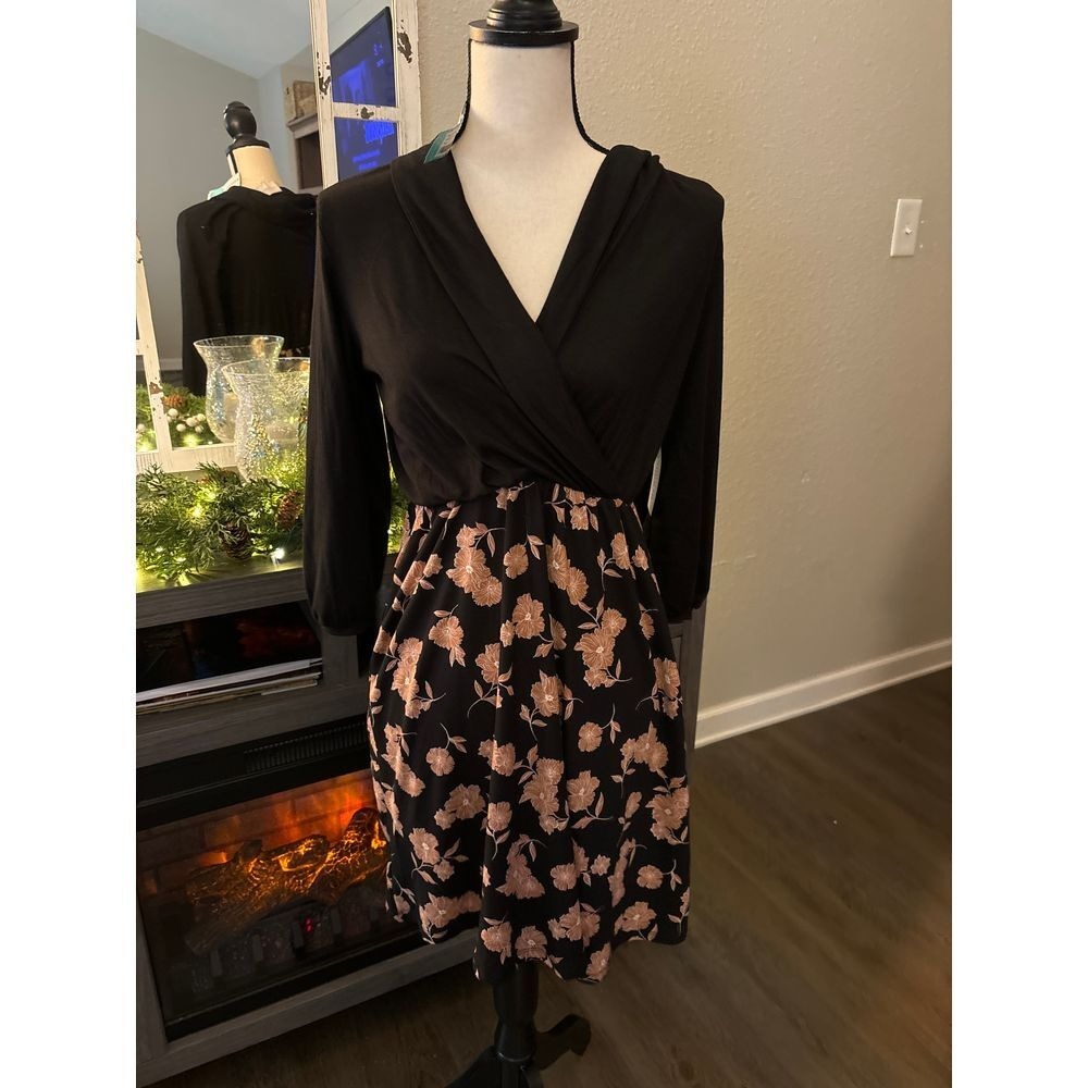 French Grey dress women's size‎ small floral NWT